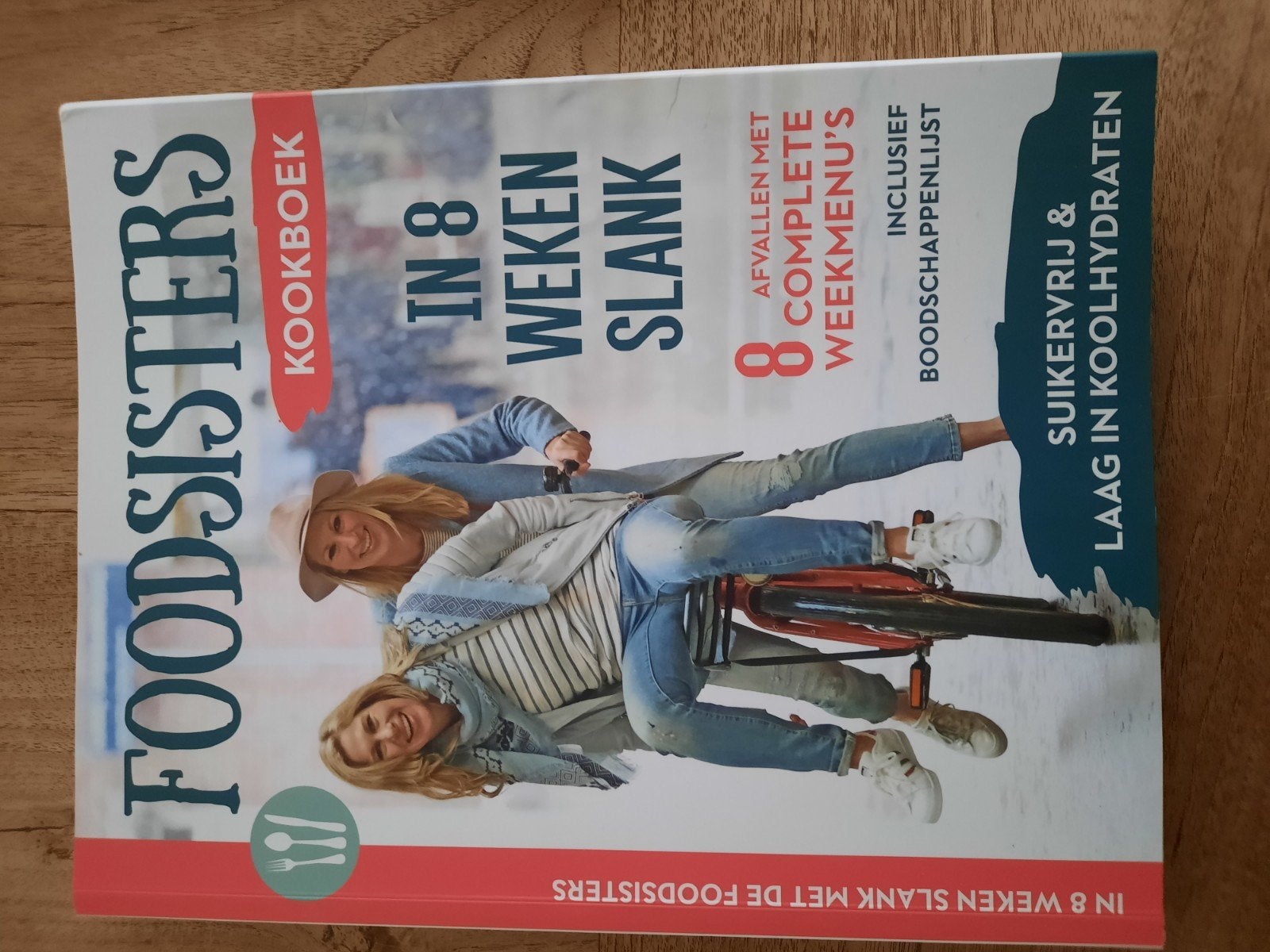 FoodSisters Kookboek:, Boeken, Kookboeken, Ophalen of Verzenden, Zo goed als nieuw, FoodSisters, Gezond koken