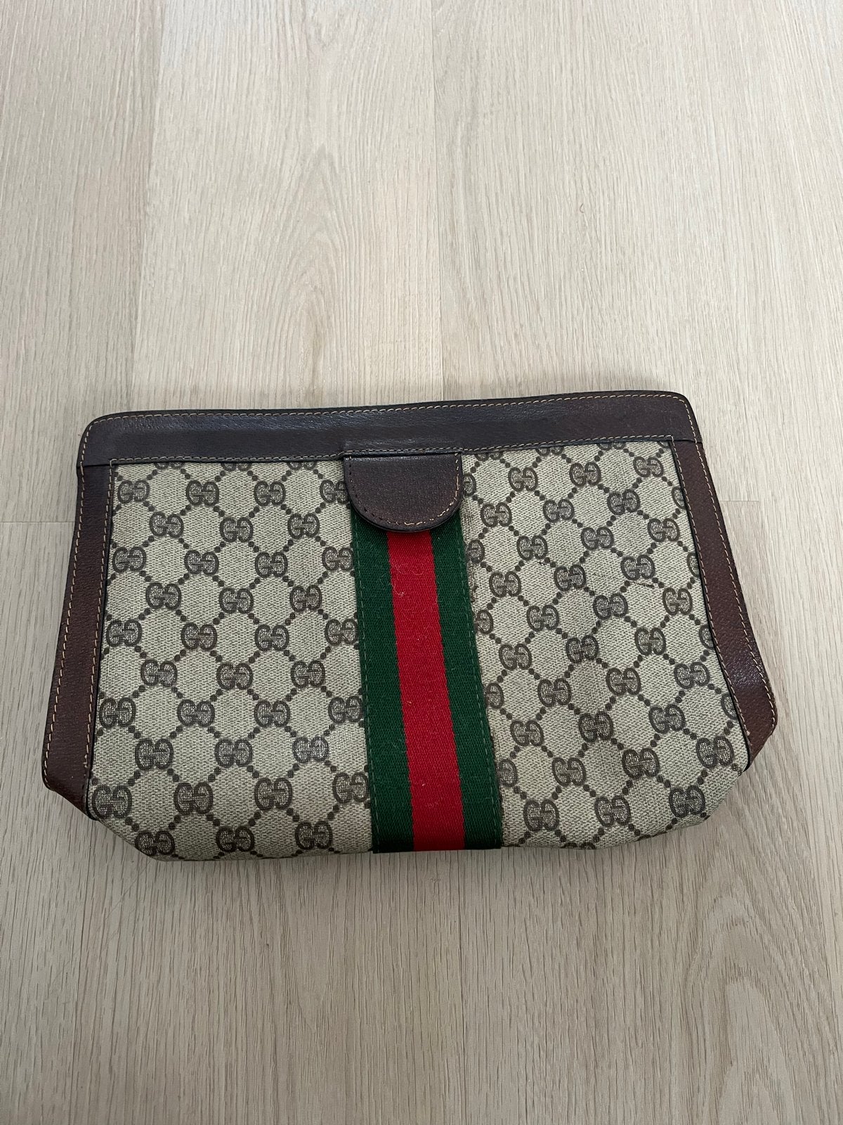Vintage Gucci Clutch met GG Monogram en Web Stripe, Ophalen of Verzenden, Gebruikt, Bruin, Avondtasje