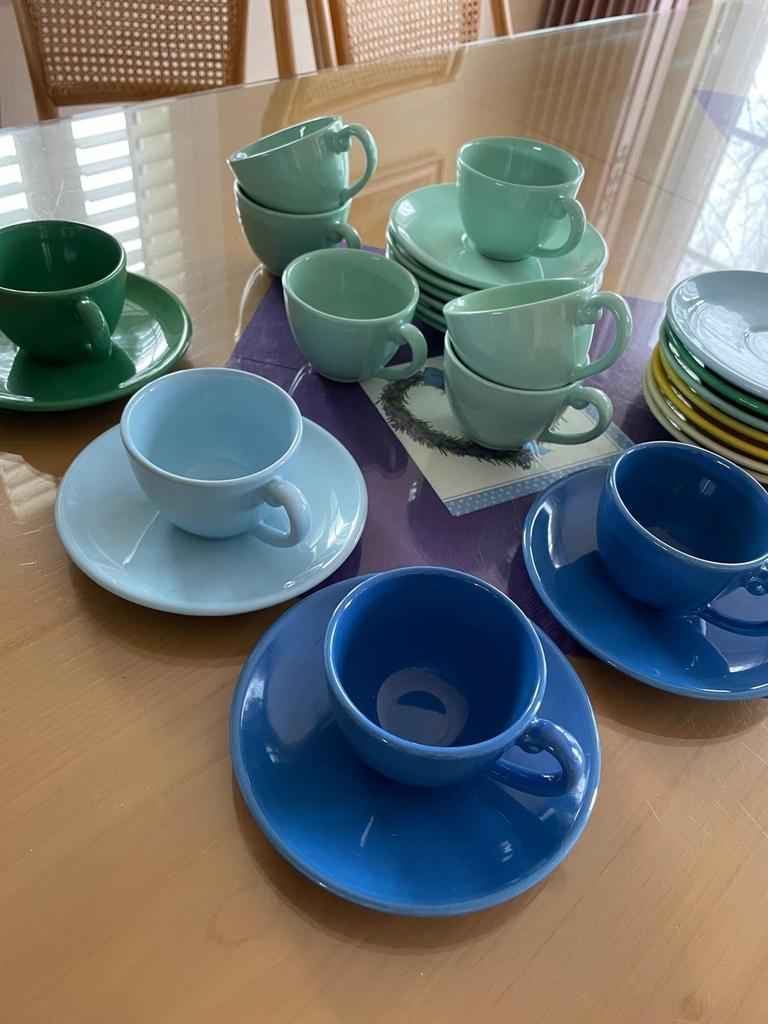 Stijlvolle Espresso Kopjes - Diverse Kleuren, Huis en Inrichting, Keuken | Servies, Zo goed als nieuw, Kop(pen) en/of Schotel(s)