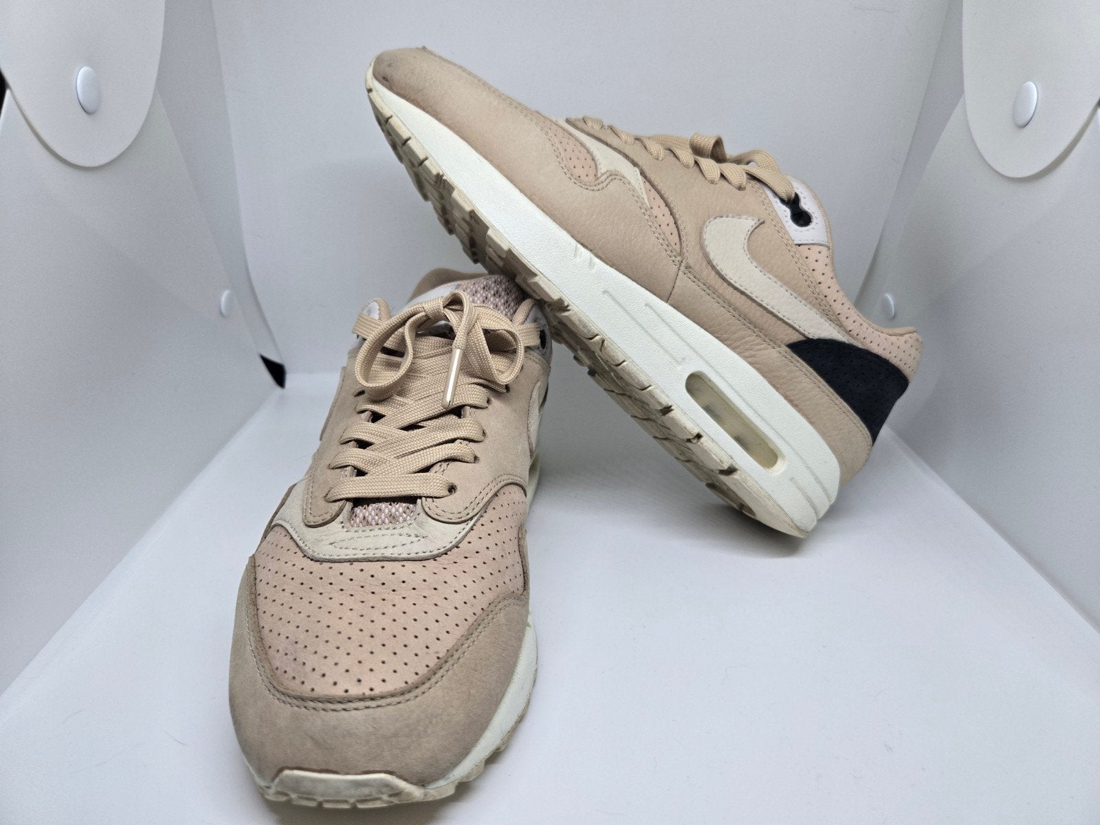 Nike air max 1 pinnacle mushroom 42.5 NOT dunk sb gel kayano, Overige kleuren, Nike, Ophalen of Verzenden, Sneakers of Gympen
