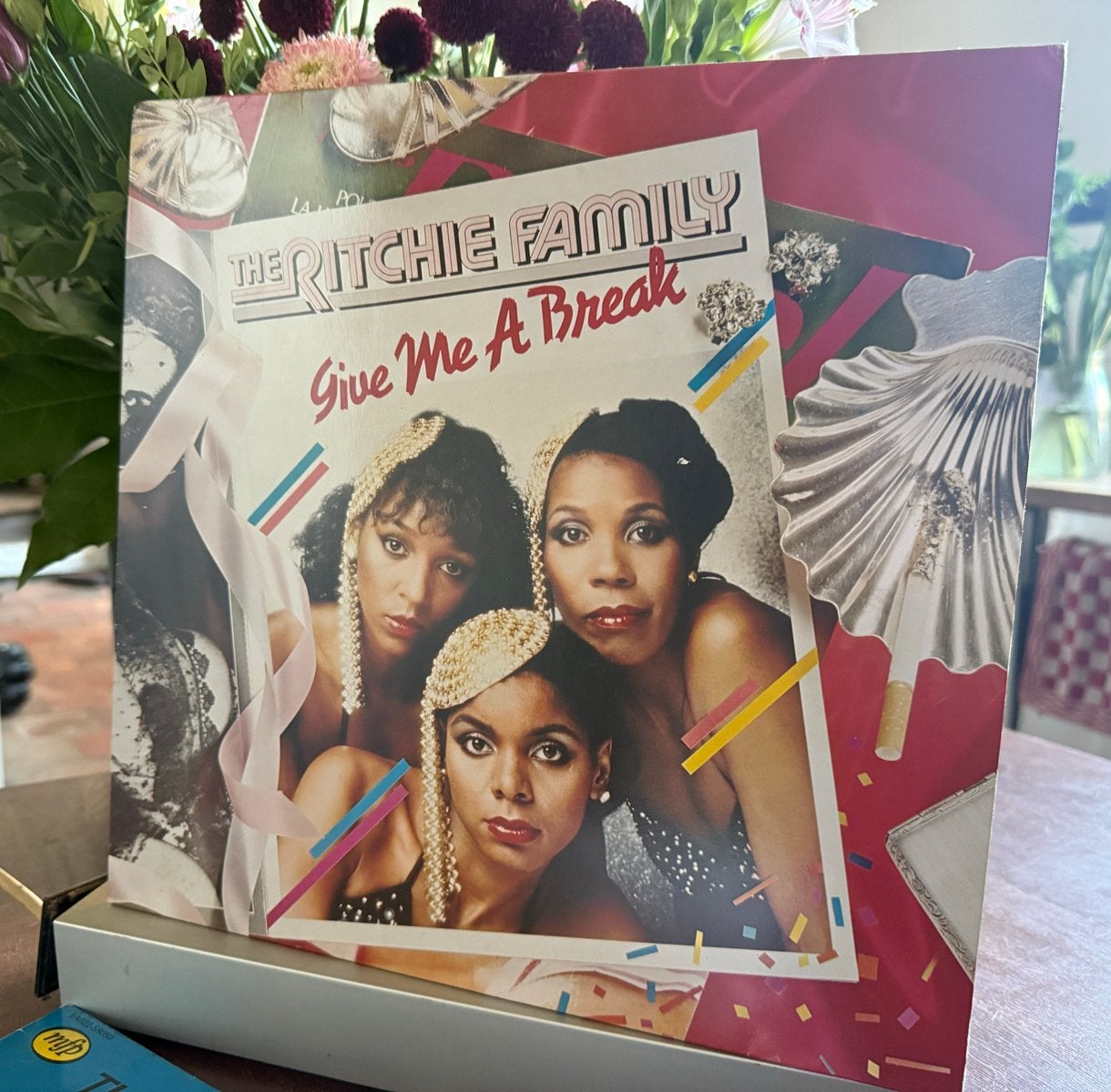 The Ritchie Family - Give Me A Break LP (1979), LP, Gebruikt, Pop, Ophalen of Verzenden
