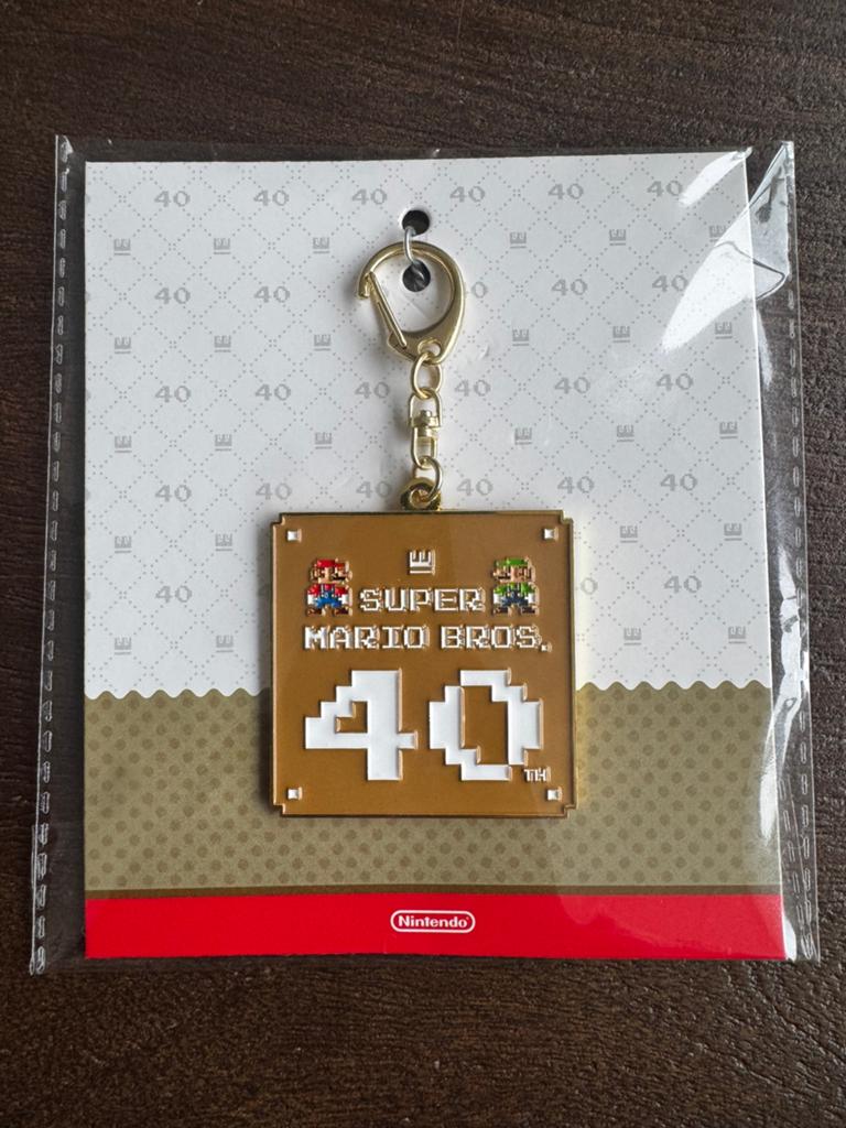 Super Mario 40th sleutelhanger. Zeldzaam. Limited edition., Ophalen of Verzenden, Nieuw