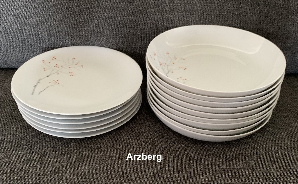 Arzberg borden, als nieuw, lunchborden + pasta- soepborden, Arzberg, Ophalen of Verzenden, Zo goed als nieuw, Bord(en)