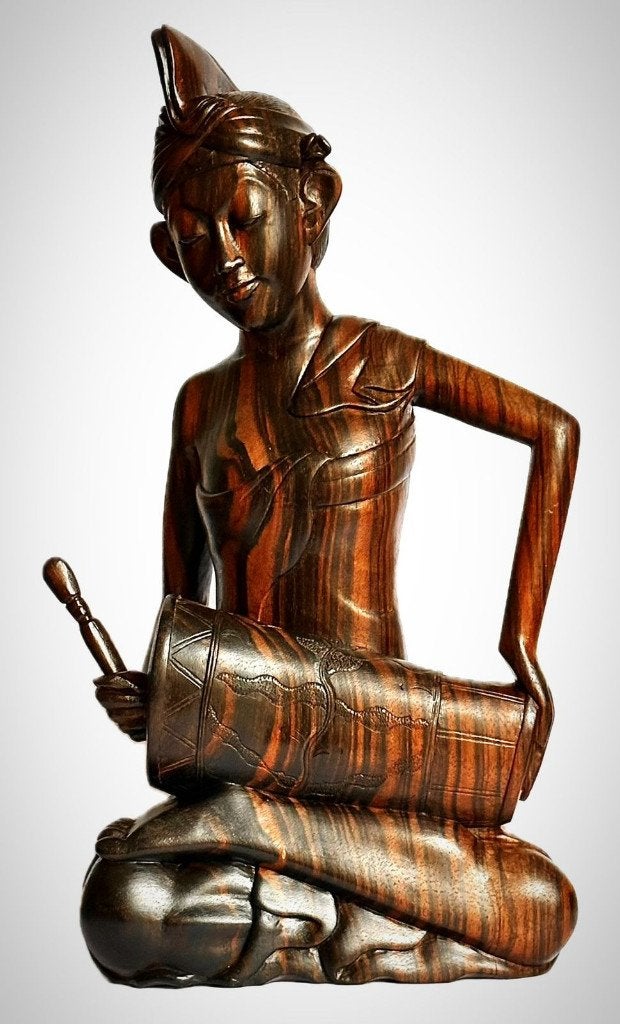Prachtig beeld van Balinese trommelaar, Antiek en Kunst, Art deco, Ophalen of Verzenden, Handgemaakt, 20 - 50 cm