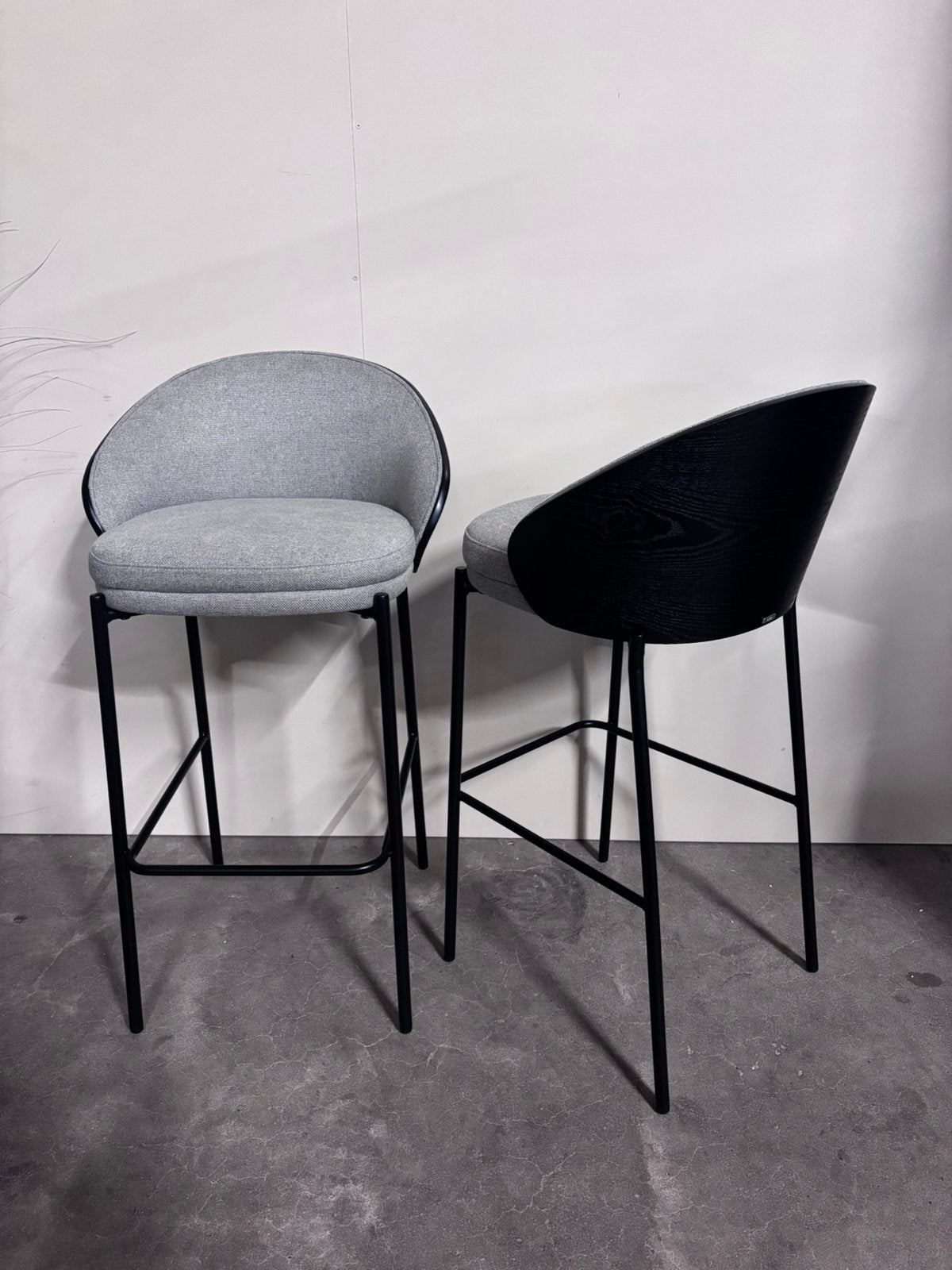 2x Barkruk Eamy 77 cm van Kave Home, Ophalen, Nieuw, 2 krukken, Onbekend