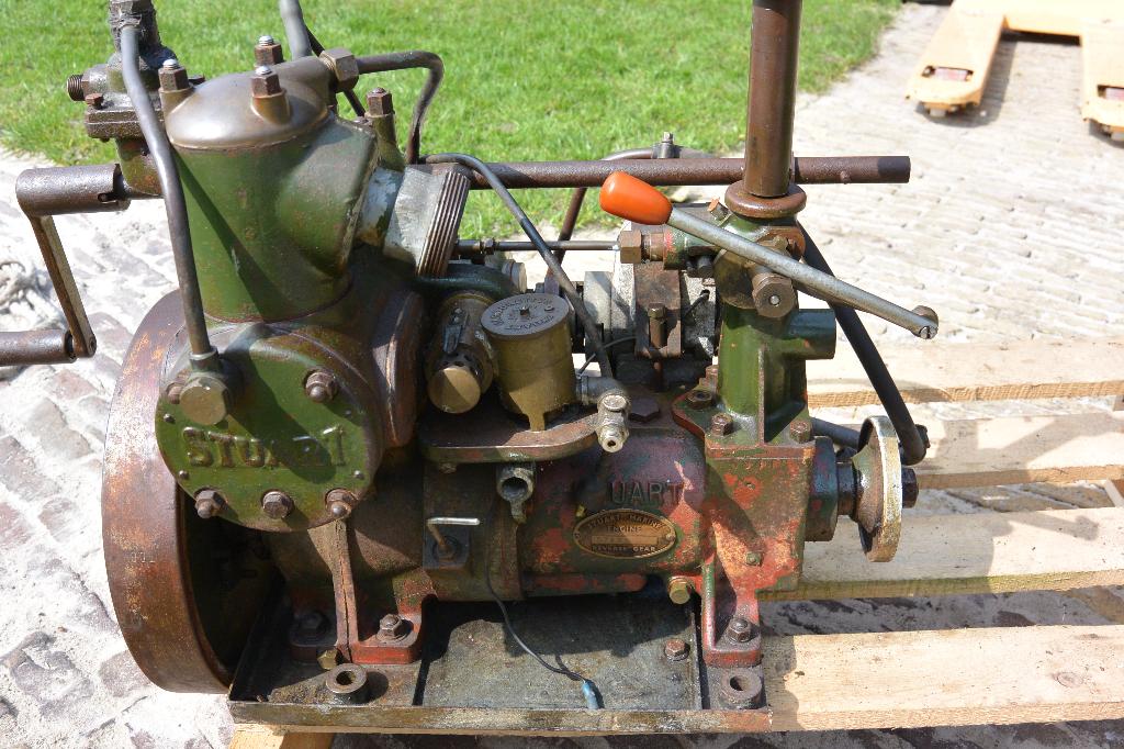 Stuart Inboard motor, Watersport en Boten, Ophalen, Gebruikt, Motor en Techniek, Motorboot