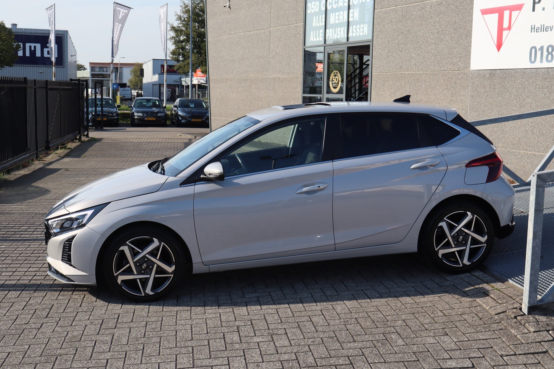 Hyundai i20 1.0 T-GDI Premium Sky Automaat Panoramadak/Apple, Auto's, 12 maanden, Gebruikt, Bedrijf, 19 km/l