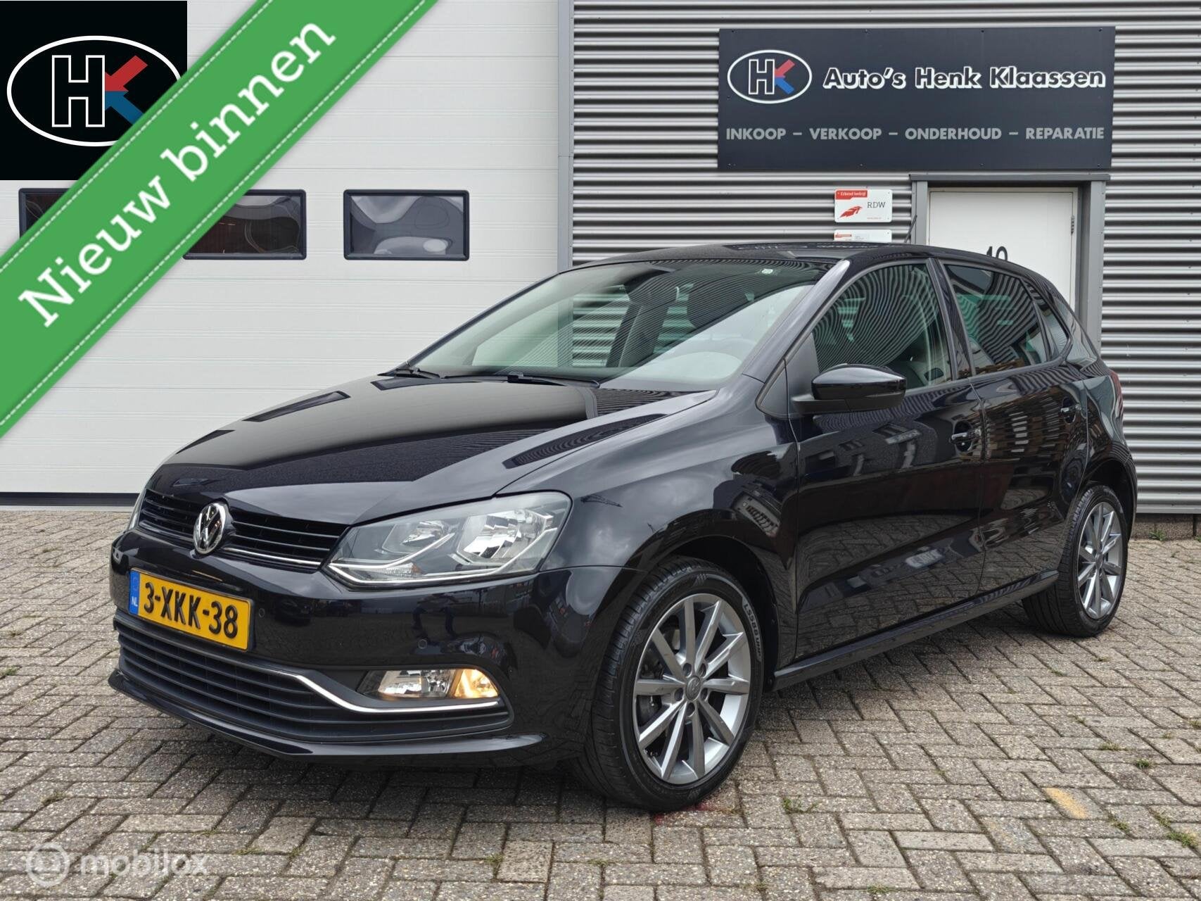 Volkswagen Polo 5-deurs 1.2TSi 90pk Highline Fresh Executive, Auto's, Volkswagen, 40 €/maand, Euro 6, 4 cilinders, Zwart