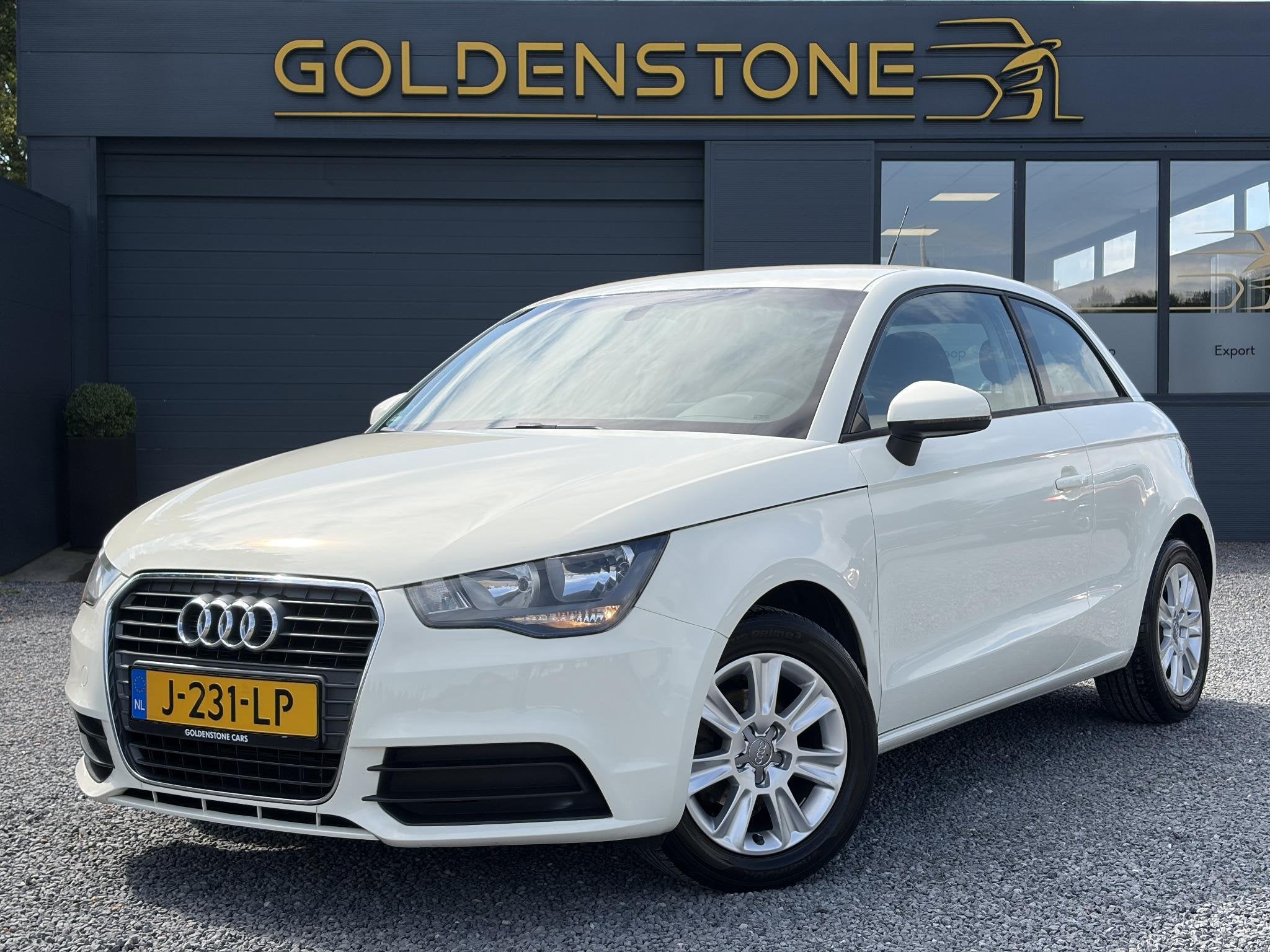 Audi A1 1.2 TFSI Ambition Pro Line Clima l Stoelverwarming l, Auto's, Audi, Voorwielaandrijving, Euro 5, Zwart, 4 cilinders