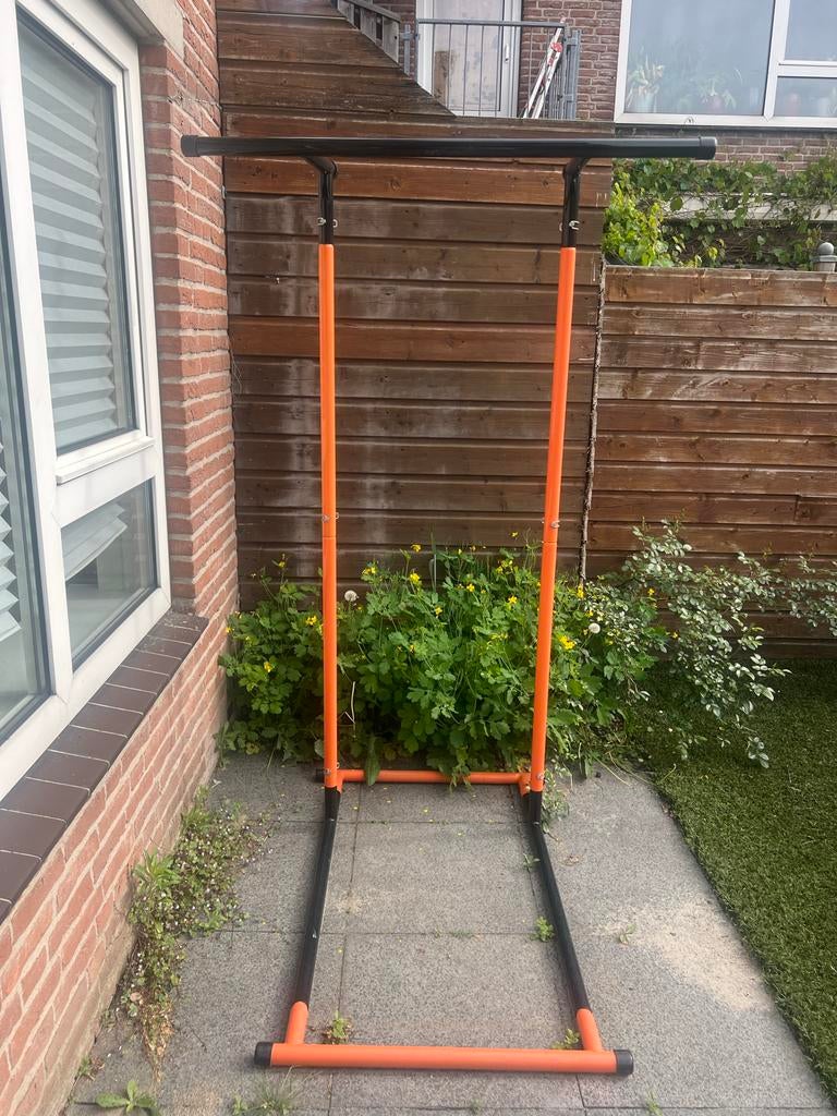 Pull-up Bar / Krachtstation - 185cm hoog, binnen/buiten, Ophalen, Gebruikt, Krachtstation, Armen