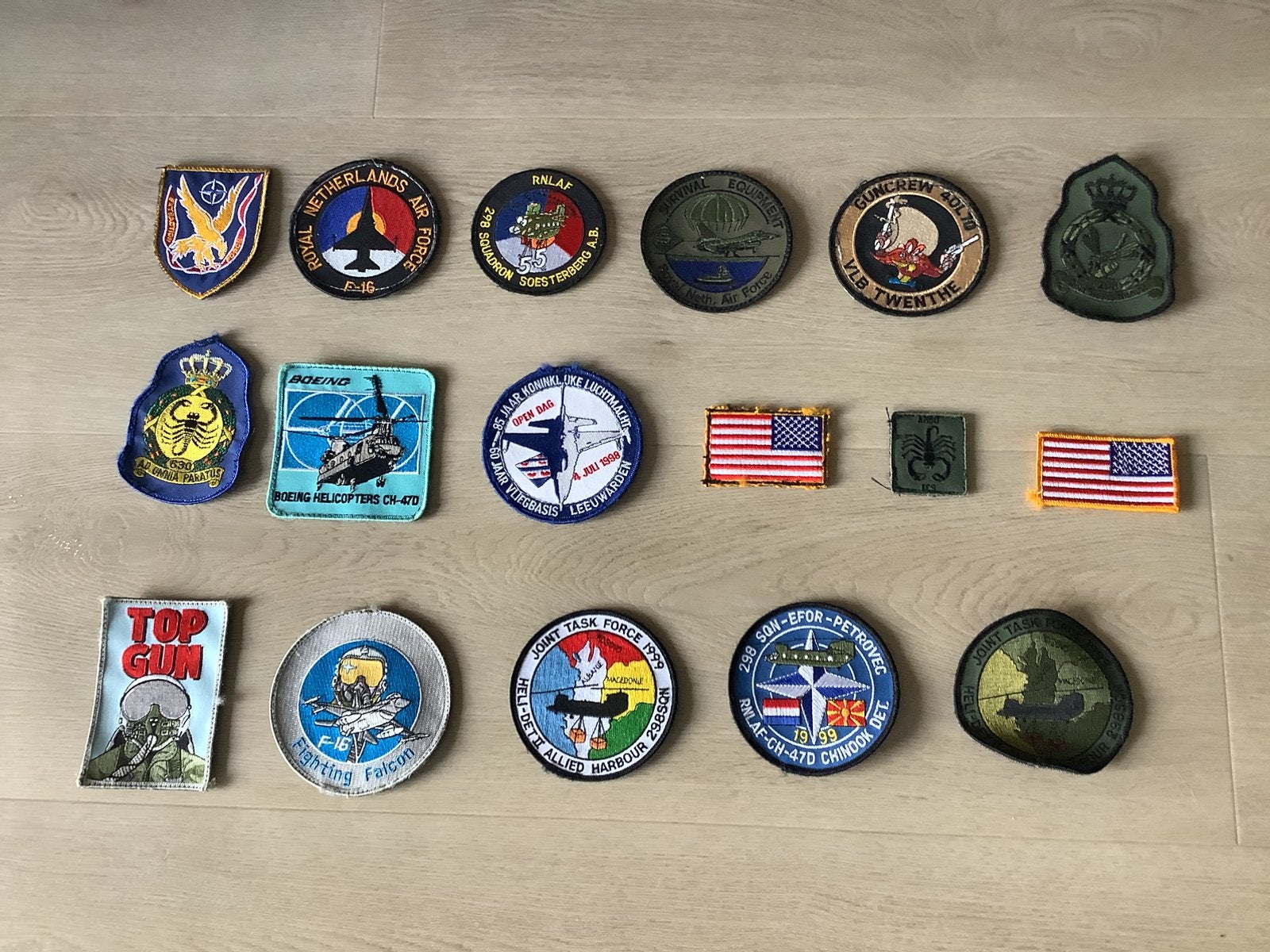 Luchtmacht badges (Wordt ook los verkocht evt)!, Verzamelen, Ophalen of Verzenden, Gebruikt