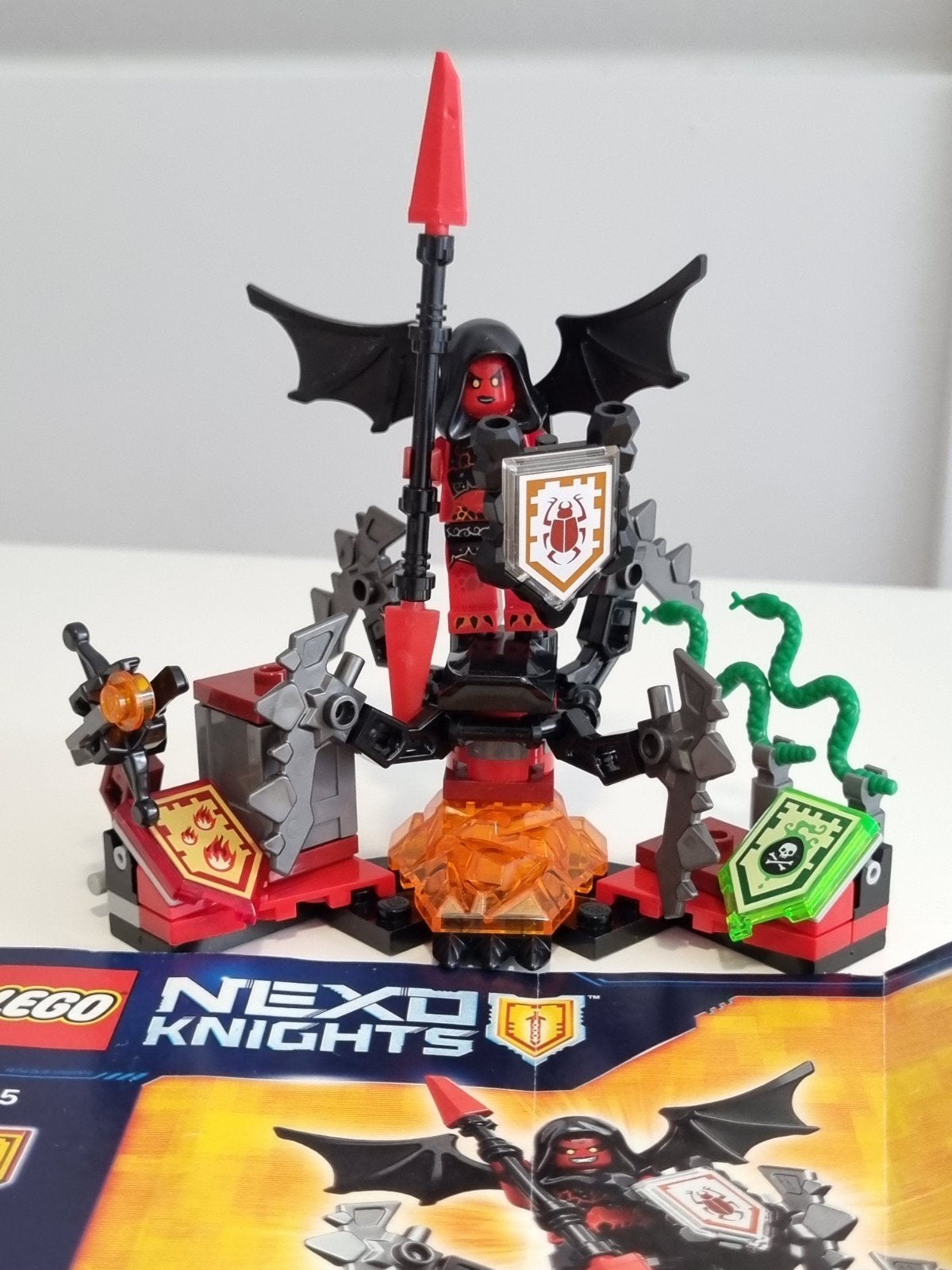 Lego Nexo Knights 70335 Ultimate Lavaria, Ophalen of Verzenden, Zo goed als nieuw