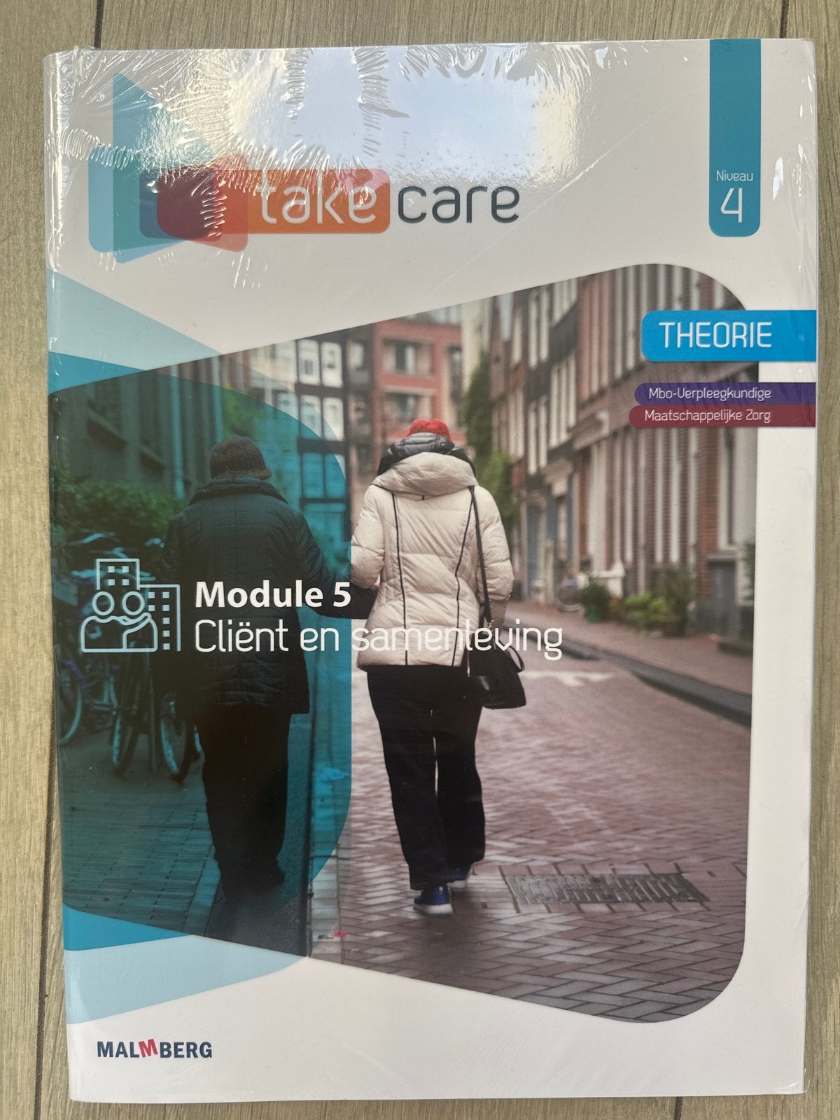 Take Care boeken MBO Niveau 4 Module 5, Boeken, Schoolboeken, Ophalen of Verzenden, Zo goed als nieuw, Overige niveaus, Overige vakken