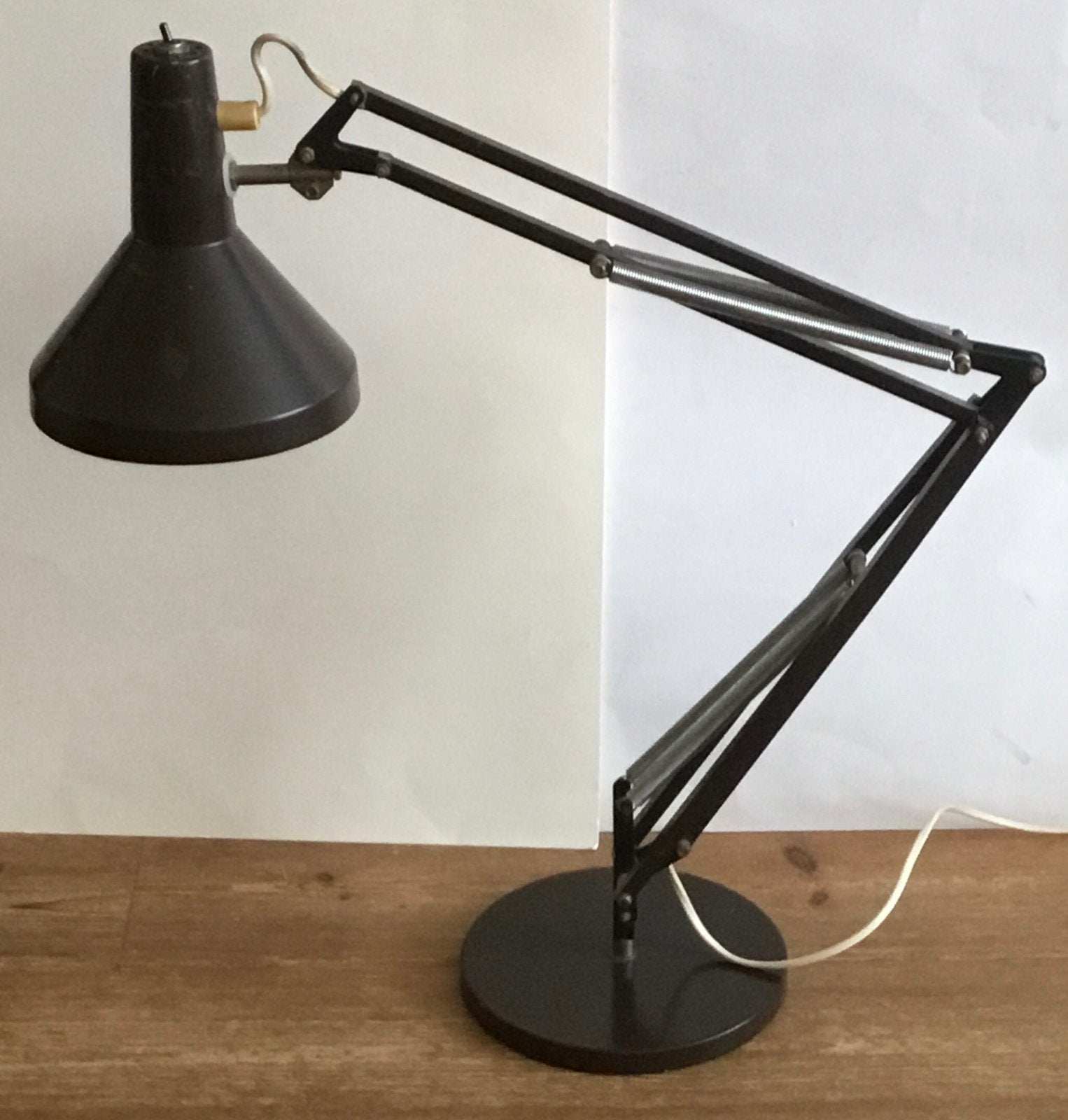Bruine Bureaulamp van Hala uit de jaren 70, Ophalen, Gebruikt, Metaal, 75 cm of meer