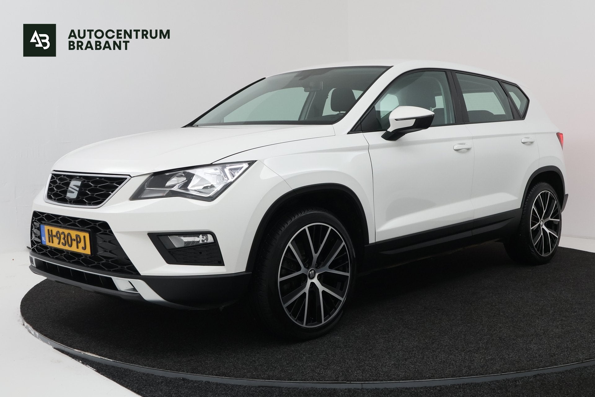 SEAT Ateca 1.4 EcoTSI Xcellence 4DRIVE (TREKHAAK, STOELVERWA, Auto's, 1360 kg, Verwarmde buitenspiegels, Gebruikt, 4 cilinders