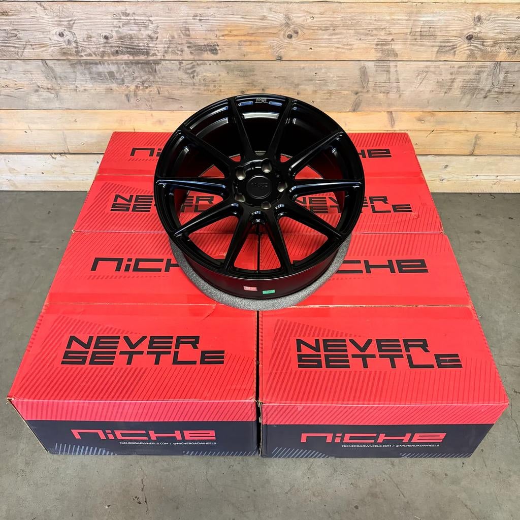 Nieuwe Niche Essen 5x120 19 inch 8.5J ET35 bmw transporter, Auto-onderdelen, 19 inch, Velg(en), Nieuw, Niche