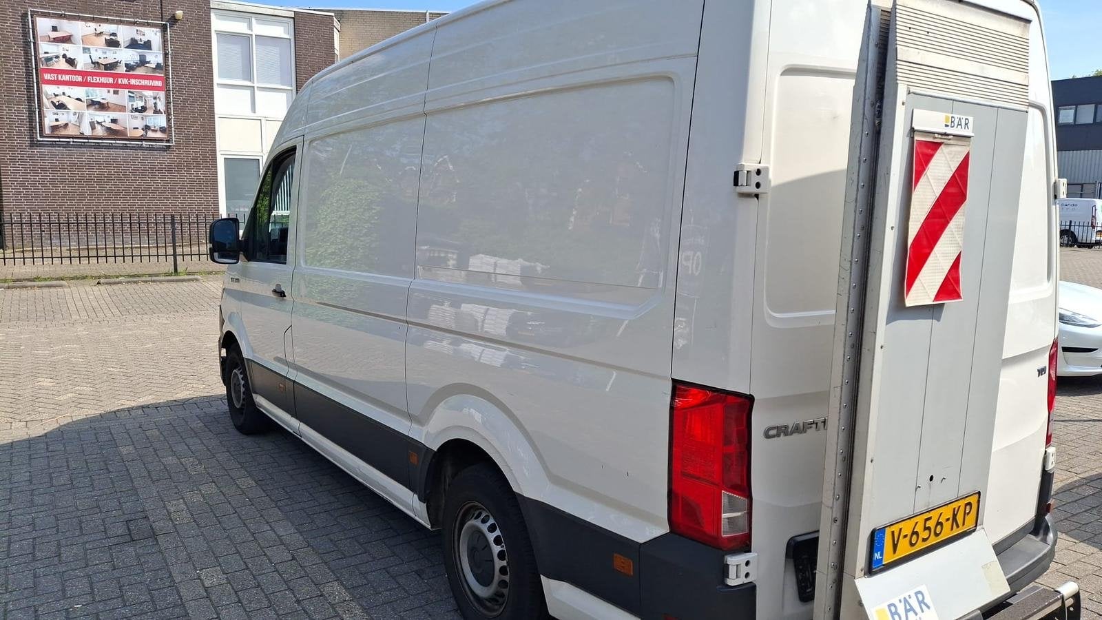 Volkswagen Crafter GB 2.0 TDI 102pk L3h3 364/3000 FWD 2020, Auto's, Voorwielaandrijving, Stof, Euro 6, 4 cilinders