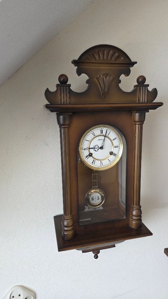 Regulateur van "FRANZ _ HERMLE " klein model., Antiek en Kunst, Antiek | Klokken, Ophalen of Verzenden