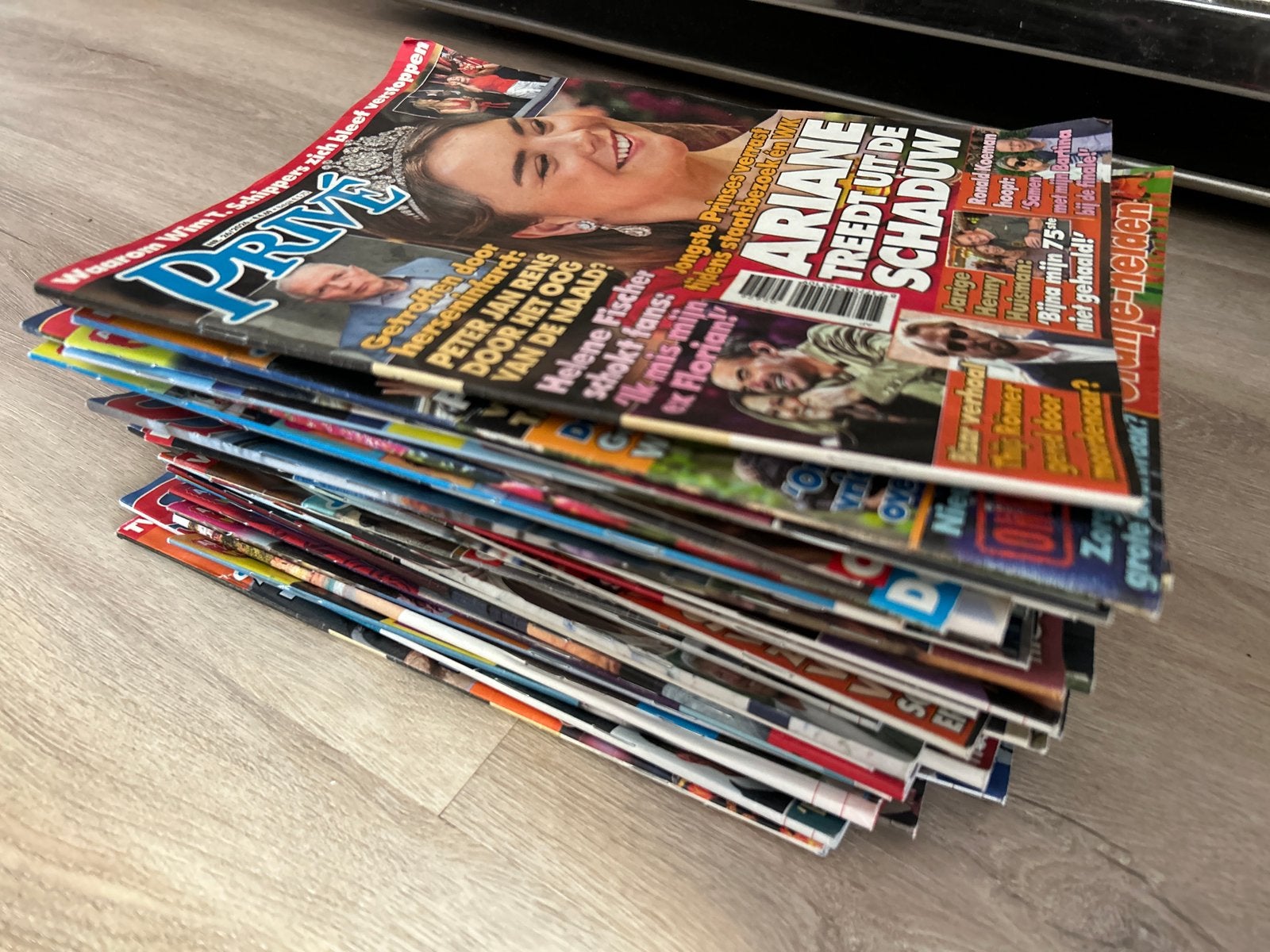 60 prive story weekend tijdschriften, Boeken, Ophalen, Gelezen, Damesbladen