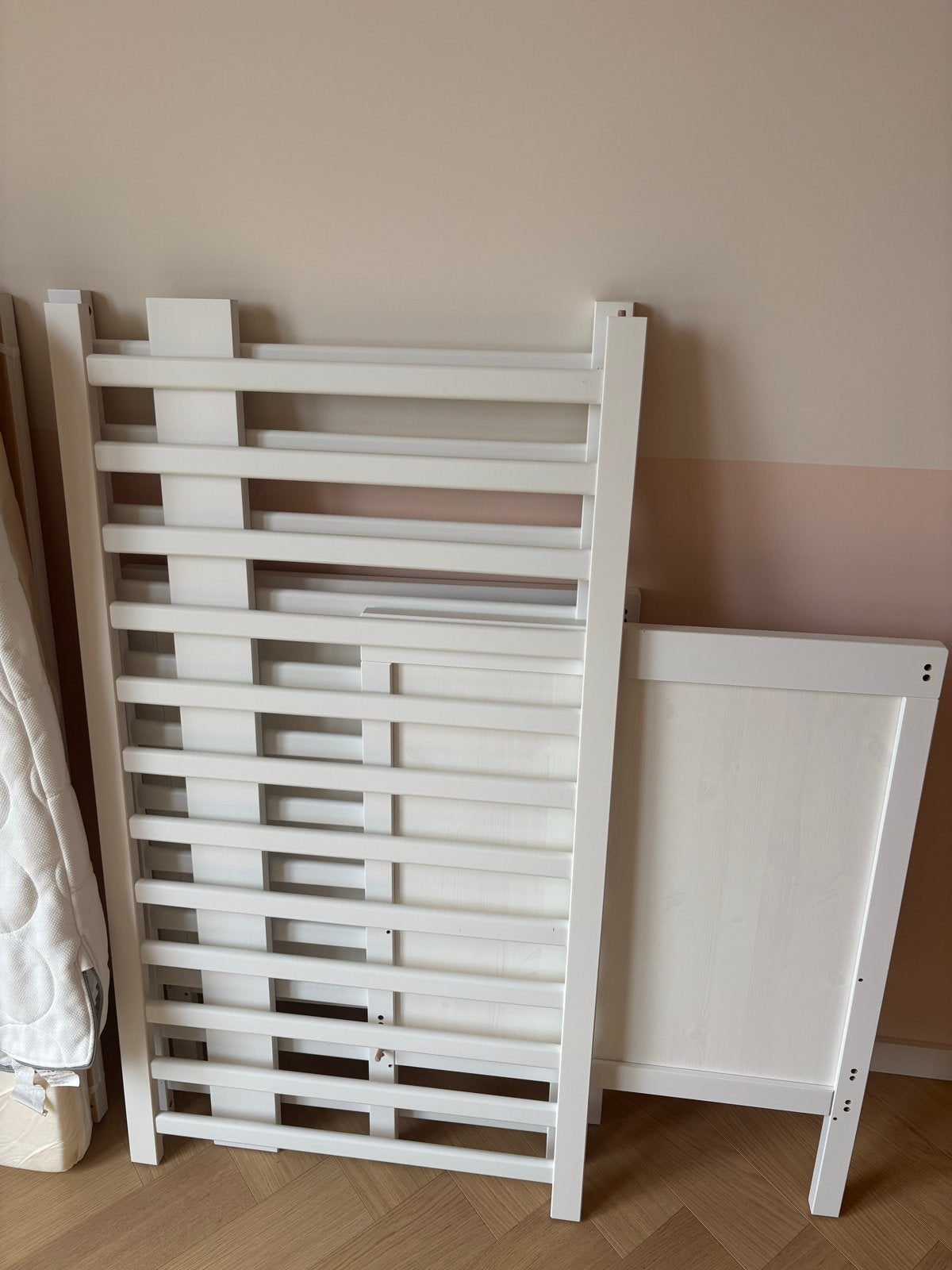 IKEA Sundvik ledikant babybed inclusief matras, Ophalen, Gebruikt, 70 tot 85 cm, 140 tot 160 cm