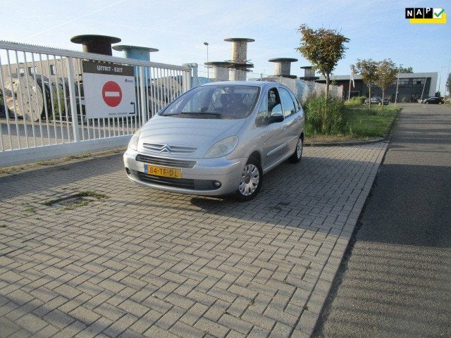 Citroen Xsara Picasso 2.0i-16V Caractère Automaat, Nw apk, Auto's, Citroën, 136 pk, 4 cilinders, 700 kg, Origineel Nederlands