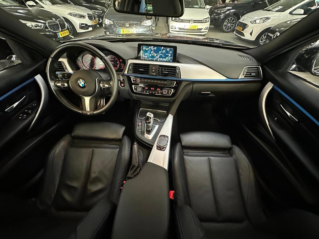BMW 3-serie Touring 318i M Sport Corporate Lease/CAMERA/LEDE, Automaat, Gebruikt, Euro 6, 1465 kg