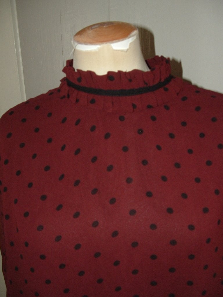 Ganni bordeaux polkadot Carlton Georgette blouse maat 36, Ganni, Ophalen of Verzenden, Zo goed als nieuw, Maat 36 (S)