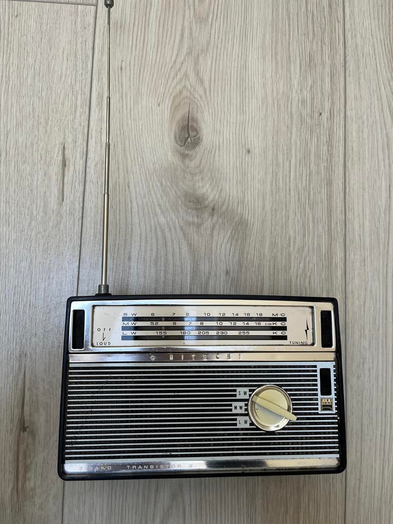 Hitachi 3 Band Transistor Radio, Ophalen, Gebruikt, Transistorradio