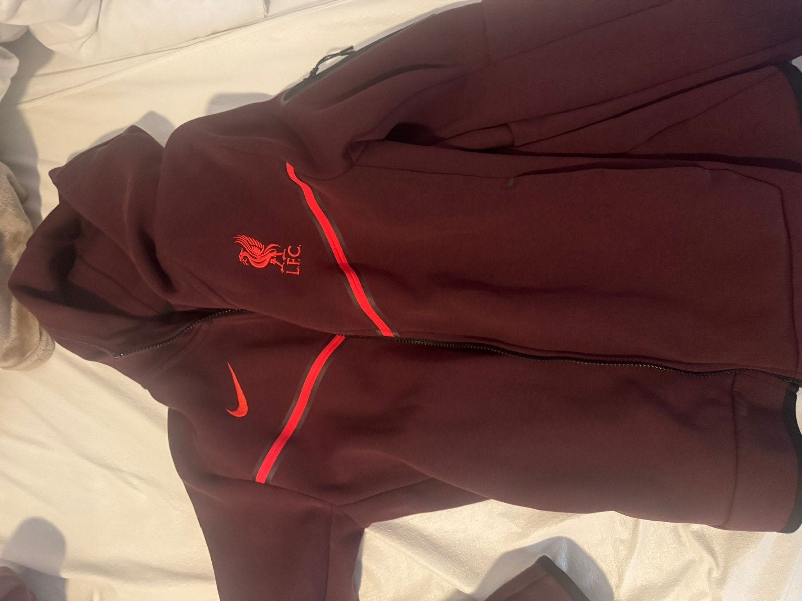 Nike Tech Fleece Liverpool Trainingspak Maat S, Kleding | Heren, Sportkleding, Nike, Ophalen of Verzenden, Zo goed als nieuw, Voetbal