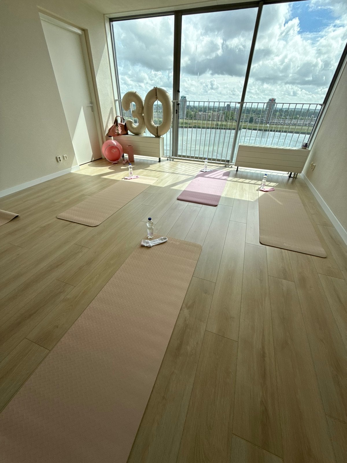 Yoga mat huren, Ophalen, Zo goed als nieuw, Yogamat