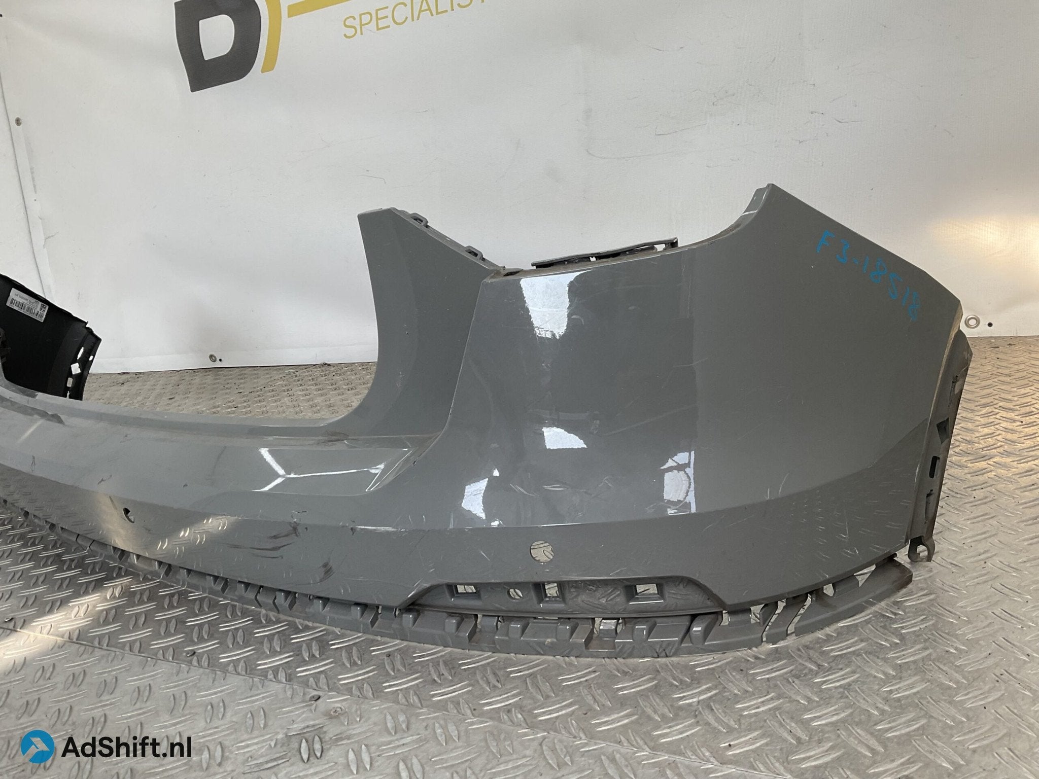 Bumper Audi Q2 Sline S Line pdc 2016-2019 81A807385 Achterbu, Bumper