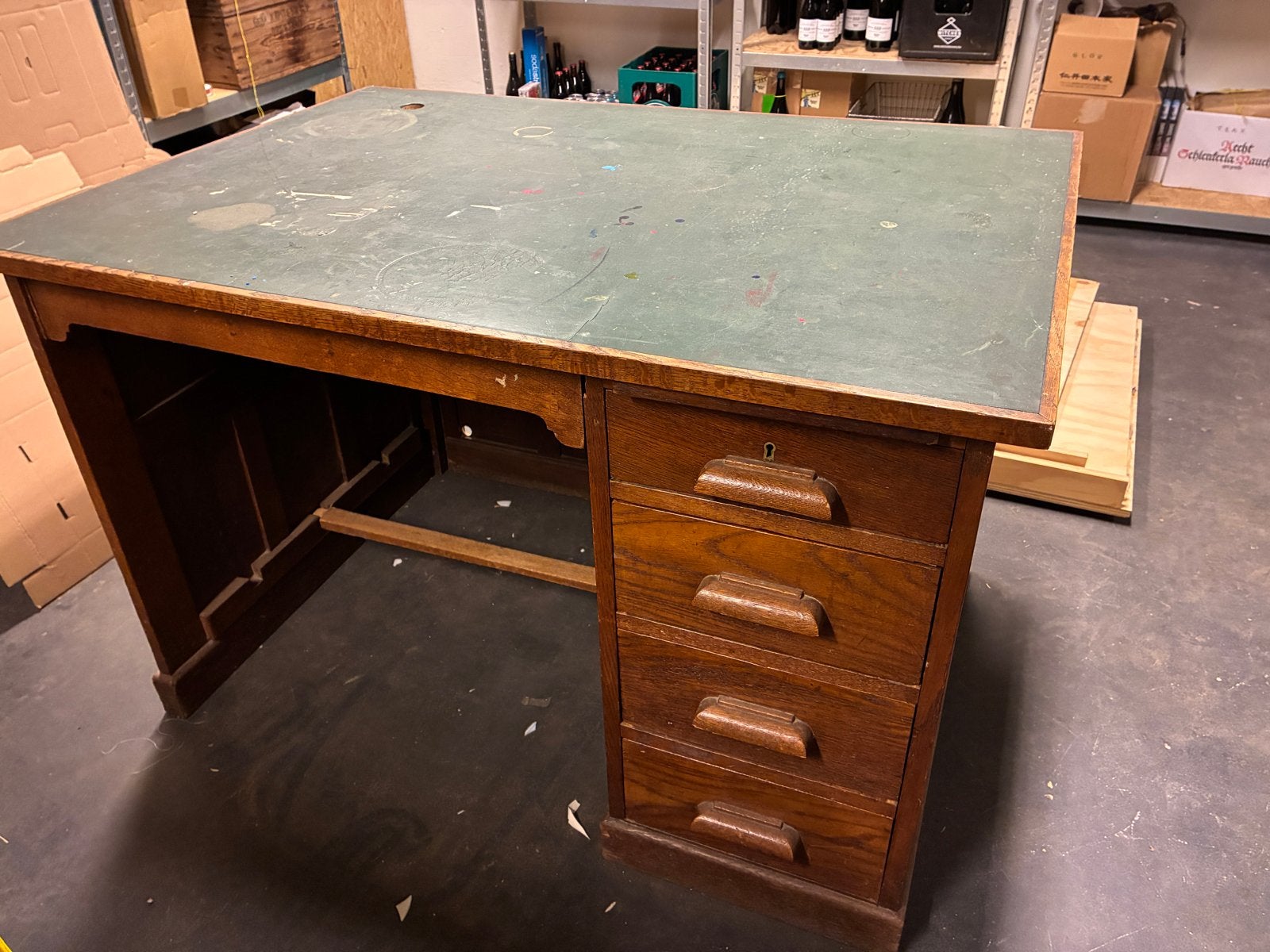 Vintage eikenhouten bureau met lades en groen blad, Huis en Inrichting, Ophalen, Overige typen, Gebruikt, Overige merken