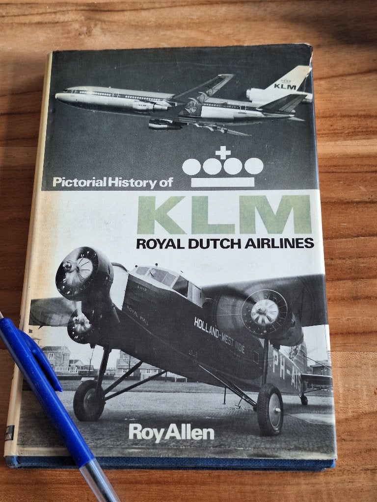 Pictorial History of KLM Royal Dutch Airlines - Roy Allen, Boeken, Gelezen, Ophalen of Verzenden, 1945 tot heden, Overige onderwerpen