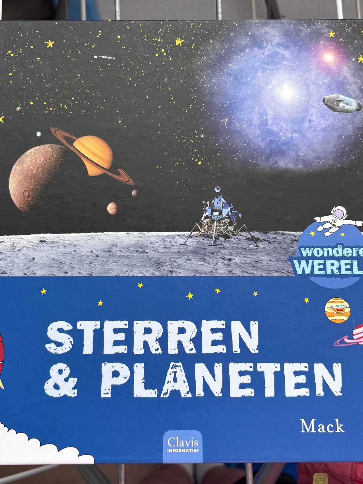 Sterren & Planeten - Informatief kinderboek over ruimte, Ophalen of Verzenden, Gelezen, Non-fictie