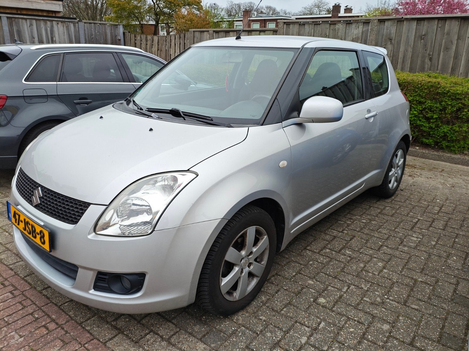 Suzuki Swift 1.3 3D 2009 Grijs, Auto's, Suzuki, 31 €/maand, Swift, Origineel Nederlands, Handgeschakeld