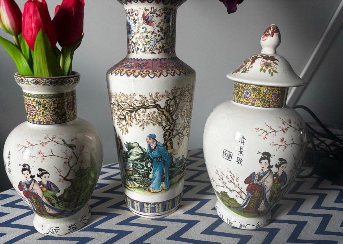 Set van 3 prachtige Chinese vazen met gedetailleerde decorat, Ophalen