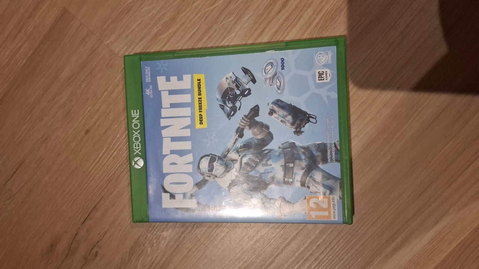 Fortnite Deep Freeze Bundle Xbox One 2x, Online, Shooter, Ophalen of Verzenden, Zo goed als nieuw