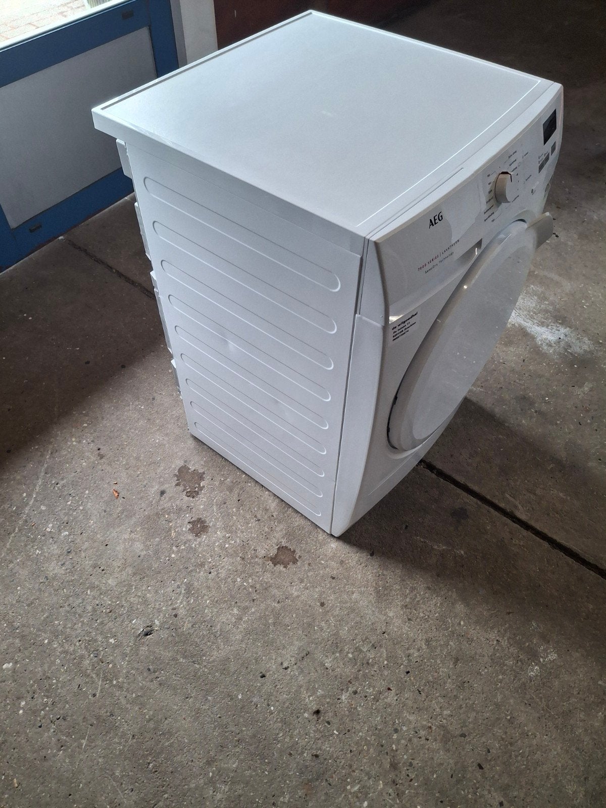 Foto 6 van AEG Lavatherm 7000 Series SensiDry warmtepompdroger