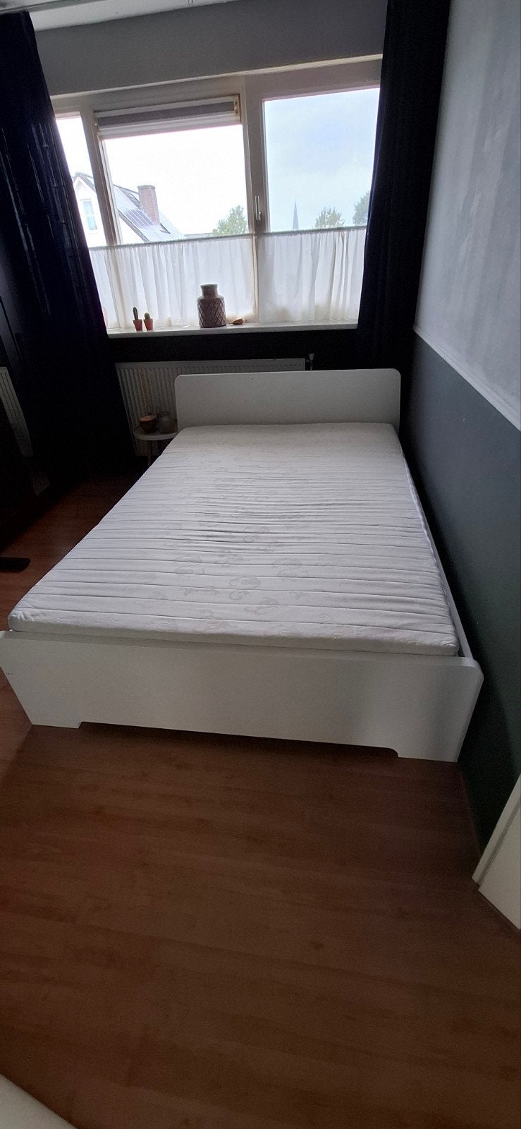 IKEA Malm bed 140x200 met lattenbodem en topper, Ophalen, Gebruikt, Wit, Tweepersoons