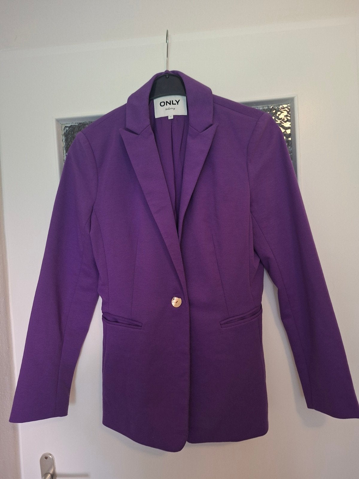 ONLY paarse blazer - Maat 40 (M), Kleding | Dames, Maat 38/40 (M), Paars, Ophalen of Verzenden, Jasje