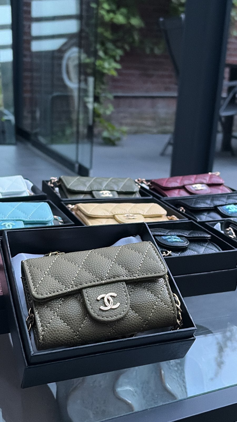 Gloednieuwe Olijfgroene Mini Bag, Ophalen of Verzenden, Nieuw, Groen, Avondtasje
