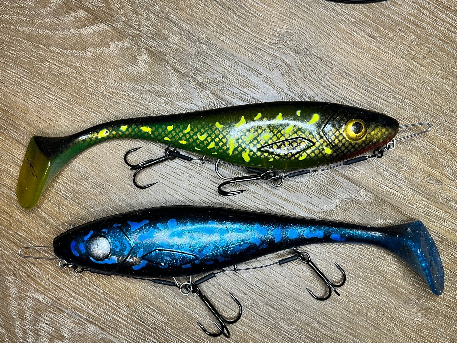 2x Gator Gum Shad 22cm voorgemonteerd, Watersport en Boten, Ophalen of Verzenden, Zo goed als nieuw, Overige typen