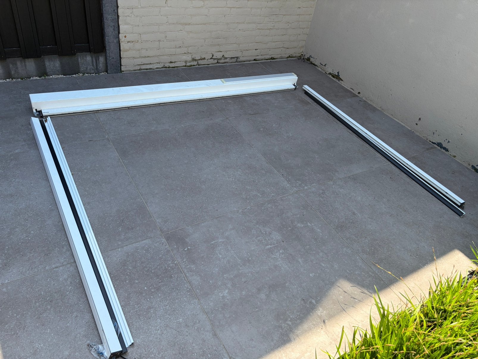 Verano Solar aangedreven Zonwering 221 breed 177,5 lang, Ophalen, Elektrisch, 150 tot 300 cm, Screen