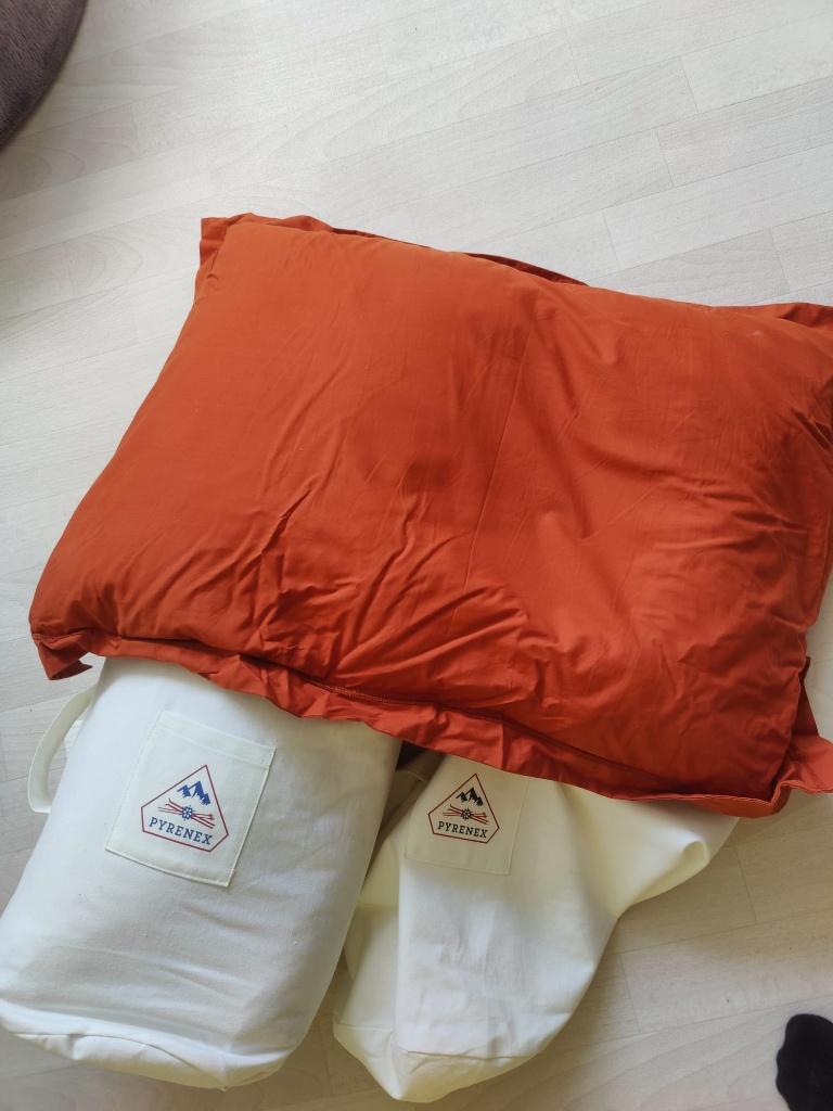 2x Pyrenex Morphee hoofdkussen, Huis en Inrichting, Slaapkamer | Beddengoed, Ophalen, Eenpersoons, Wit, Zo goed als nieuw