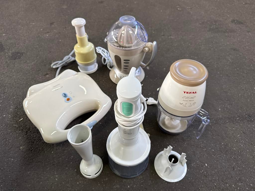 Diverse keukenapparatuur: Blender, citruspers, staafmixer, Ophalen of Verzenden