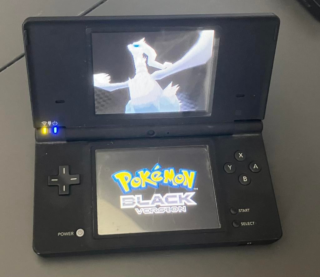 Nintendo DSI met pokemon black, Spelcomputers en Games, Ophalen, Zwart, Dsi, Gebruikt