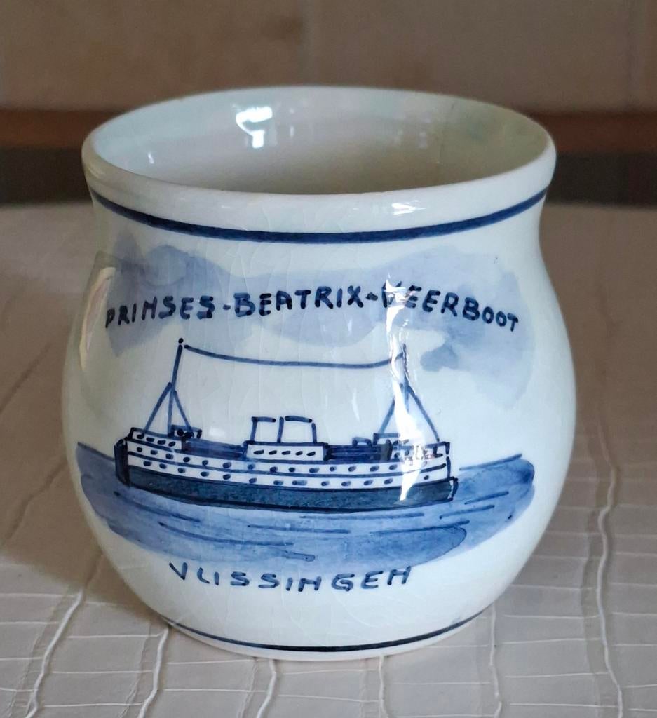 Delfts blauw potje Prinses Beatrix-Veerboot Vlissingen, Ophalen of Verzenden