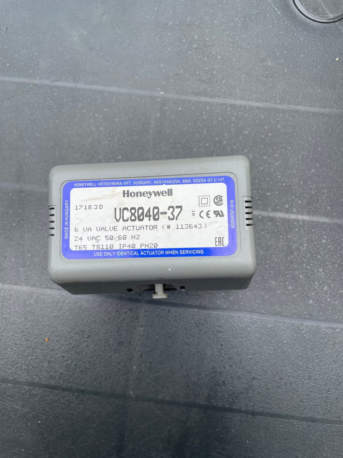 Motor driewegklep, Doe-het-zelf en Verbouw, Verwarming en Radiatoren, Ophalen of Verzenden, Zo goed als nieuw