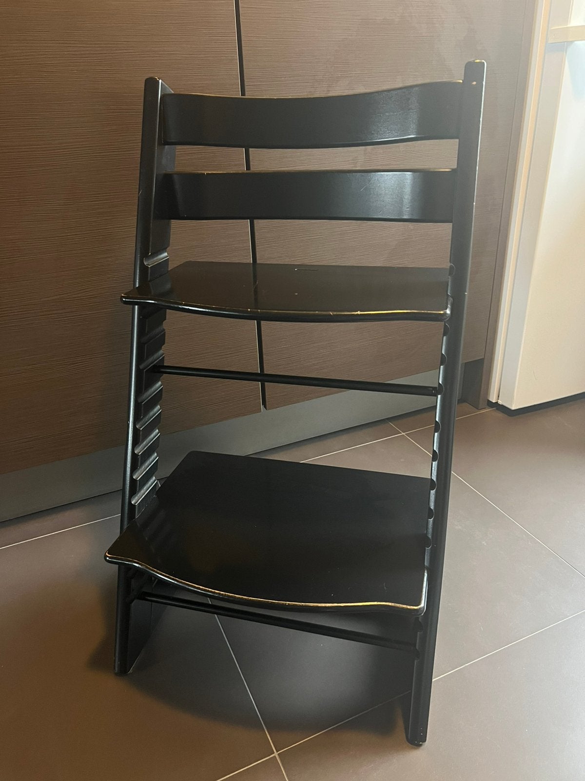 Stokke Triptrap stoel zwart, Kinderen en Baby's, Kinderstoelen, Ophalen, Gebruikt, Meegroeistoel