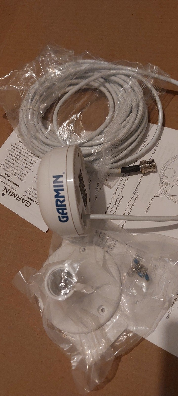 Garmin gps antenne GA29, Watersport en Boten, Navigatiemiddelen en Scheepselektronica, Ophalen of Verzenden, Nieuw, Gps of Kompas